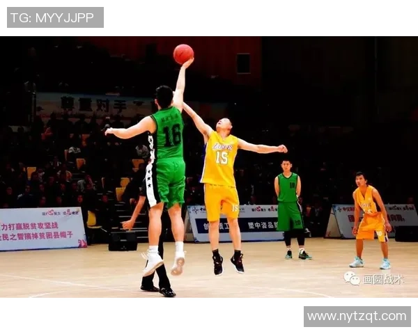 杭州篮球队的默契配合与战术分析探讨